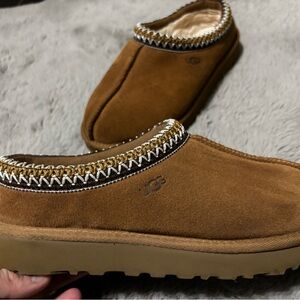 UGG Women's Tan shoes